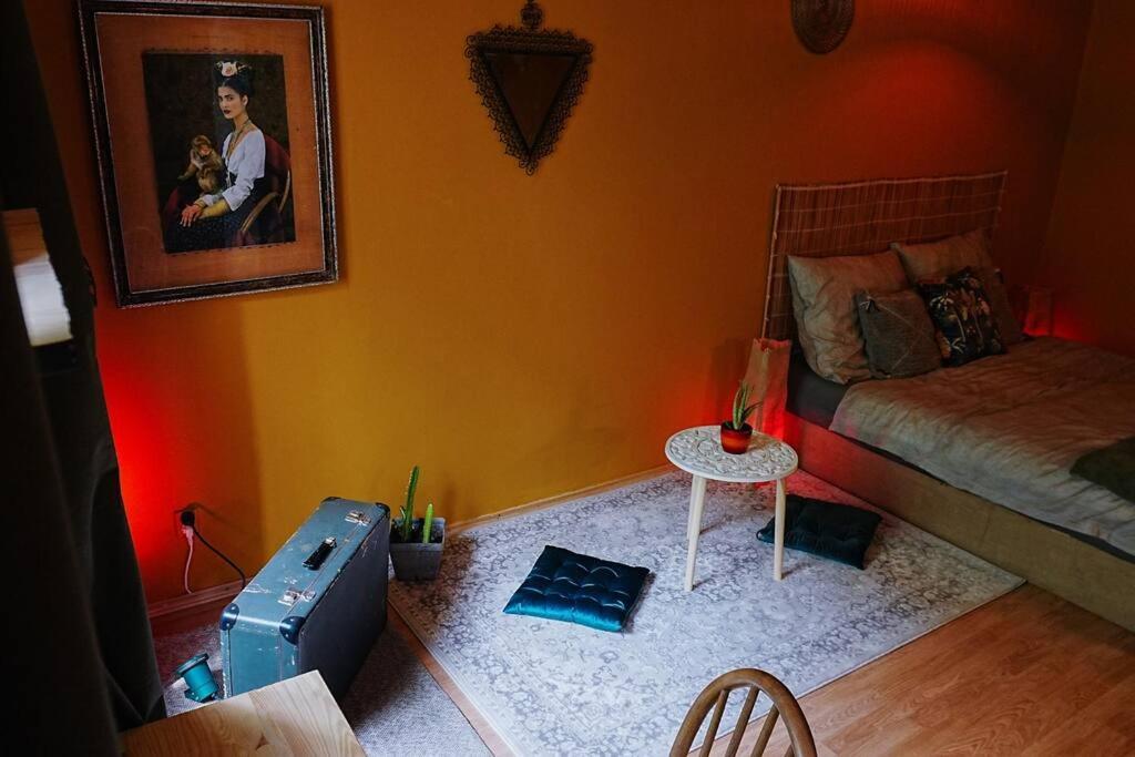 Sahara Studio With Shared Bathroom In City Centre 布拉迪斯拉发 外观 照片